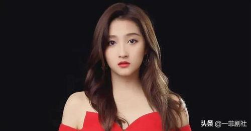 娱乐吃瓜最美女艺人,揭秘最美女艺人吃瓜盛宴